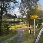 Hybel Hauslia